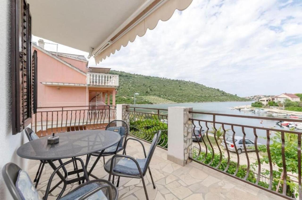 Apartment Brnabic Rogoznica  Zewnętrze zdjęcie