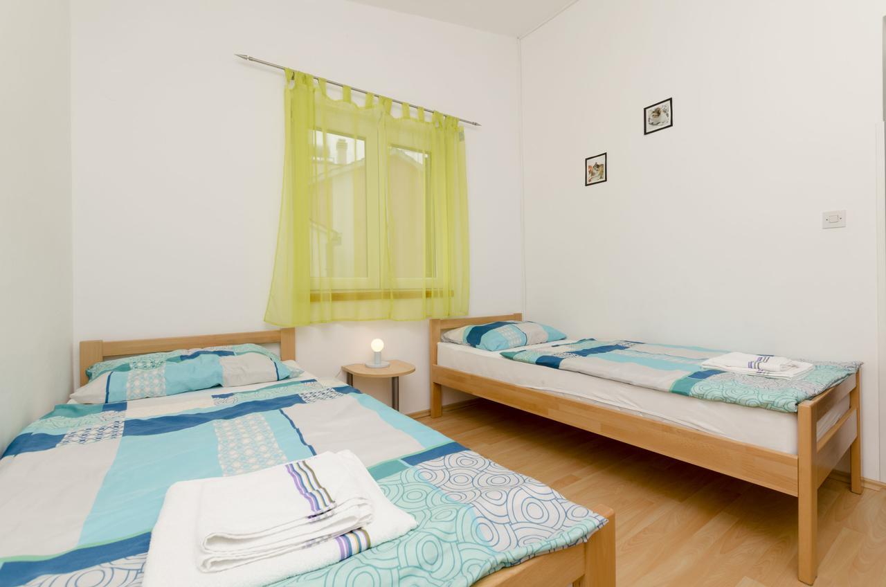 Apartment Brnabic Rogoznica  Zewnętrze zdjęcie